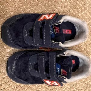New Balance 515 Toddler Navy Velcro sneakers size 8